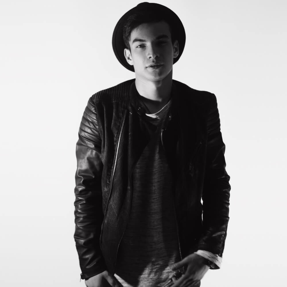 rock-black-and-white-leather - Copy6